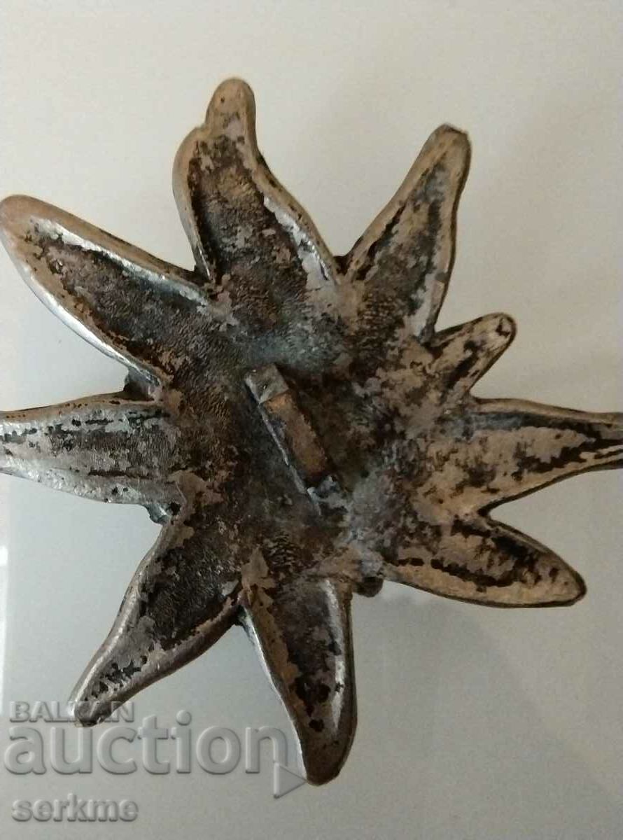 Auction Metal figure Auction Metal figure