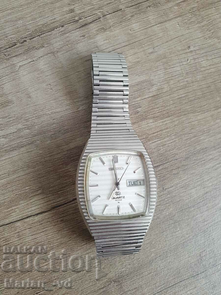 Auction  Seiko Quartz SQ 4004 Men's Watch