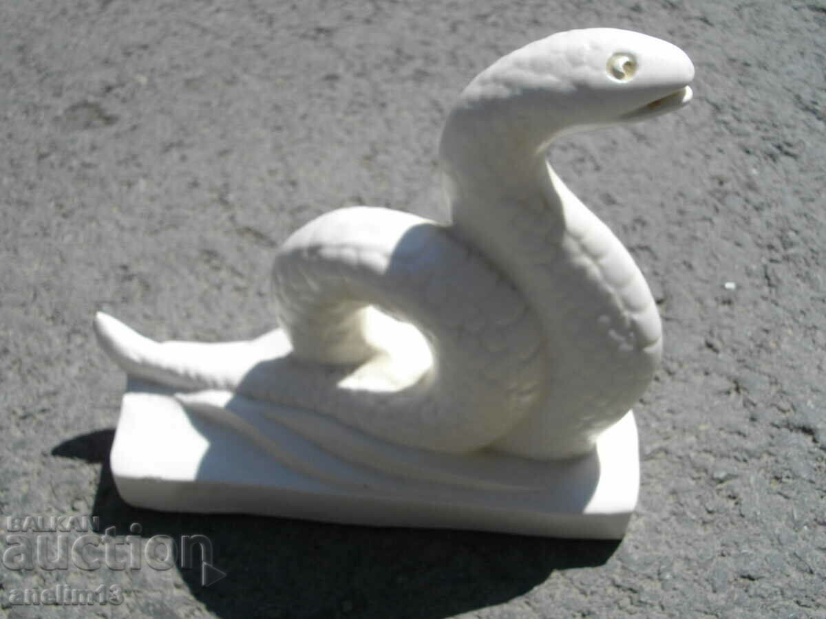 Auction SNAKE PLASTER Auction SNAKE PLASTER