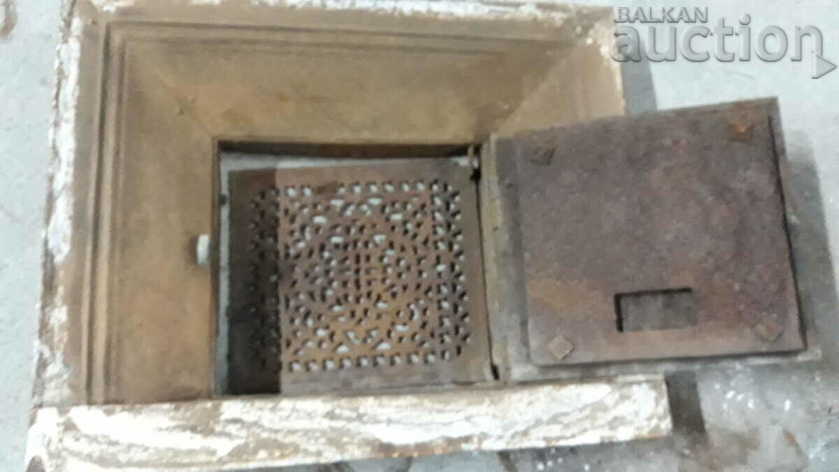 Delivery of revival antique jamal fireplace door