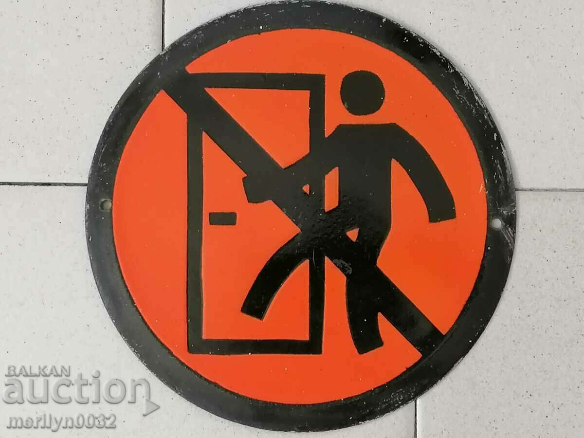 Enamelled social plate, NRB plate with price 23.00 BGN | € 11.76 Enamelled social plate, NRB plate with price 23.00 BGN | € 11.76