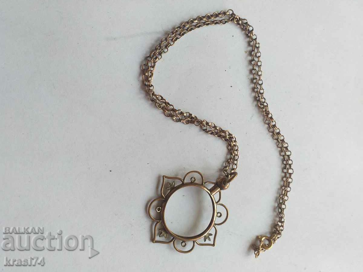Gold-plated chain with locket