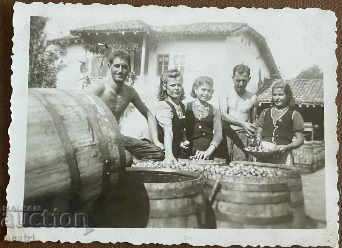 Delivery of Barrels Fermentation Delivery of Barrels Fermentation