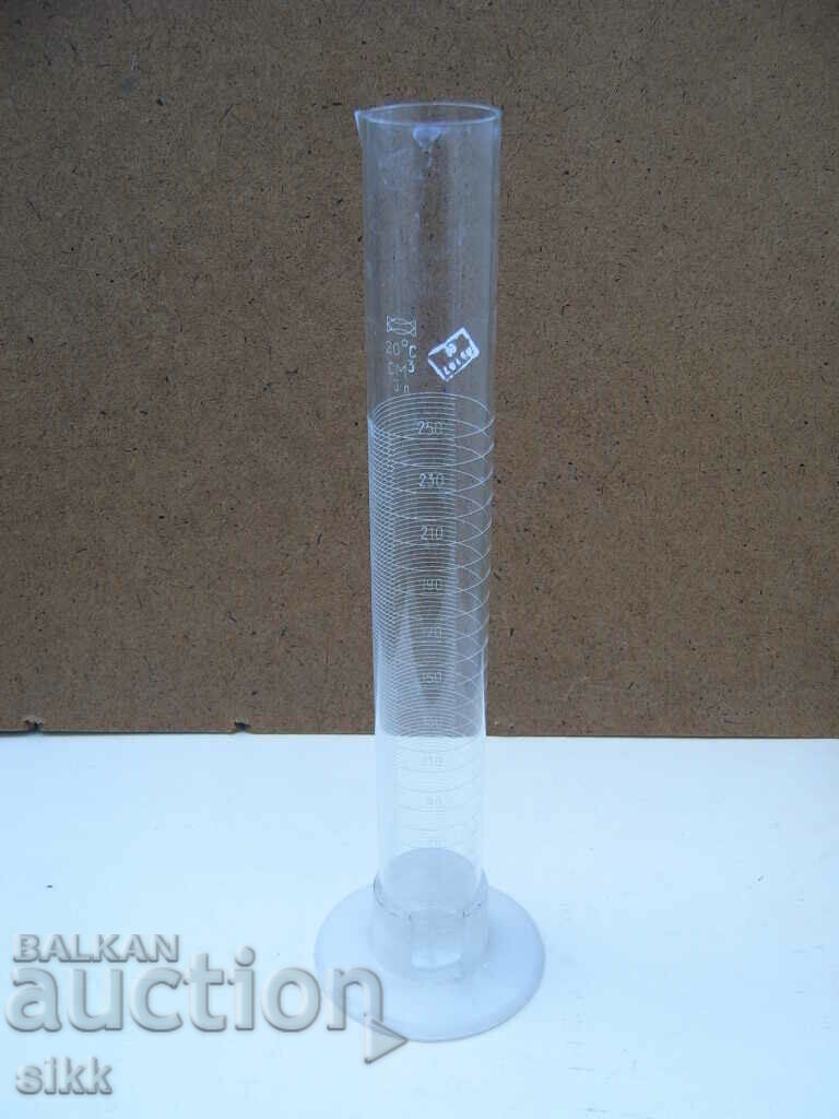 measuring cylinder 250 ml.