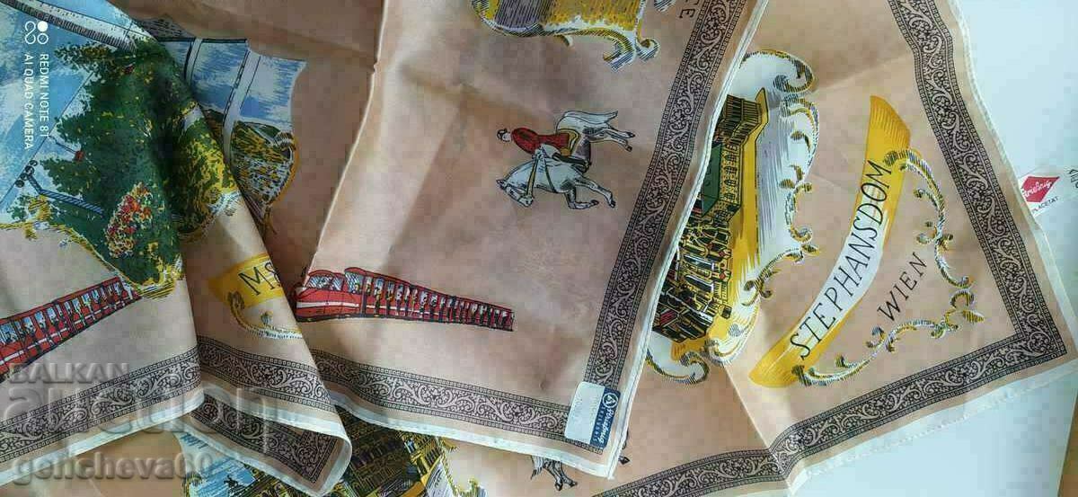 Delivery of Silk new scarf 60s equestrian theme/Austria Delivery of Silk new scarf 60s equestrian theme/Austria