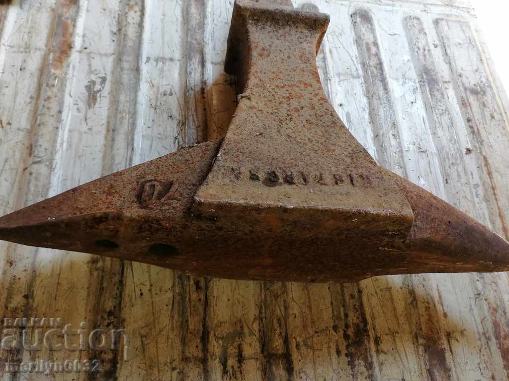 Old anvil KISTARC & J/NOVA LARGE 70kg blacksmith tool - 7 Old anvil KISTARC & J/NOVA LARGE 70kg blacksmith tool - 7