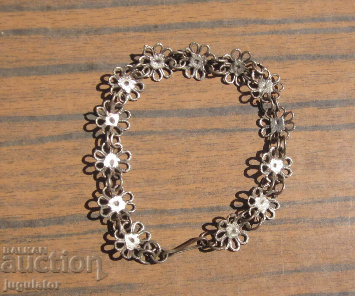 Bulgarian folk revival children's silver bracelet with price 35.00 BGN | € 17.90 Bulgarian folk revival children's silver bracelet with price 35.00 BGN | € 17.90