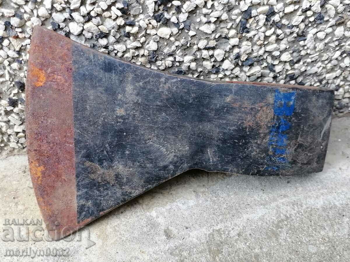 Delivery of An old ax shaft tool wrought iron