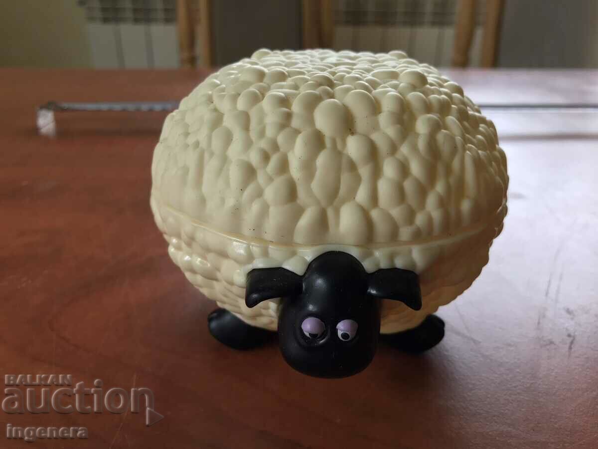 SHEEP BOX OR VERSUS HARD PLASTIC with price 9.00 BGN | € 4.60 SHEEP BOX OR VERSUS HARD PLASTIC with price 9.00 BGN | € 4.60