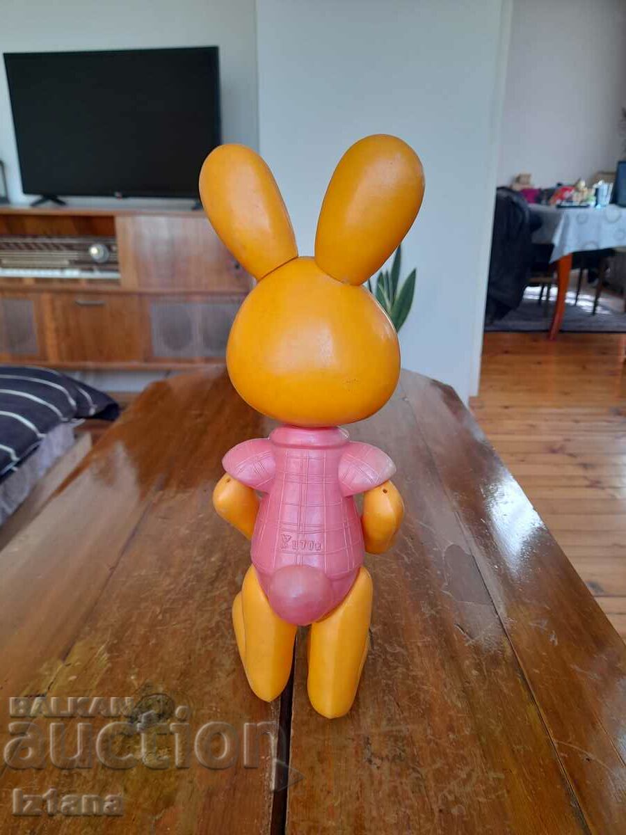 Auction An old toy rabbit Auction An old toy rabbit