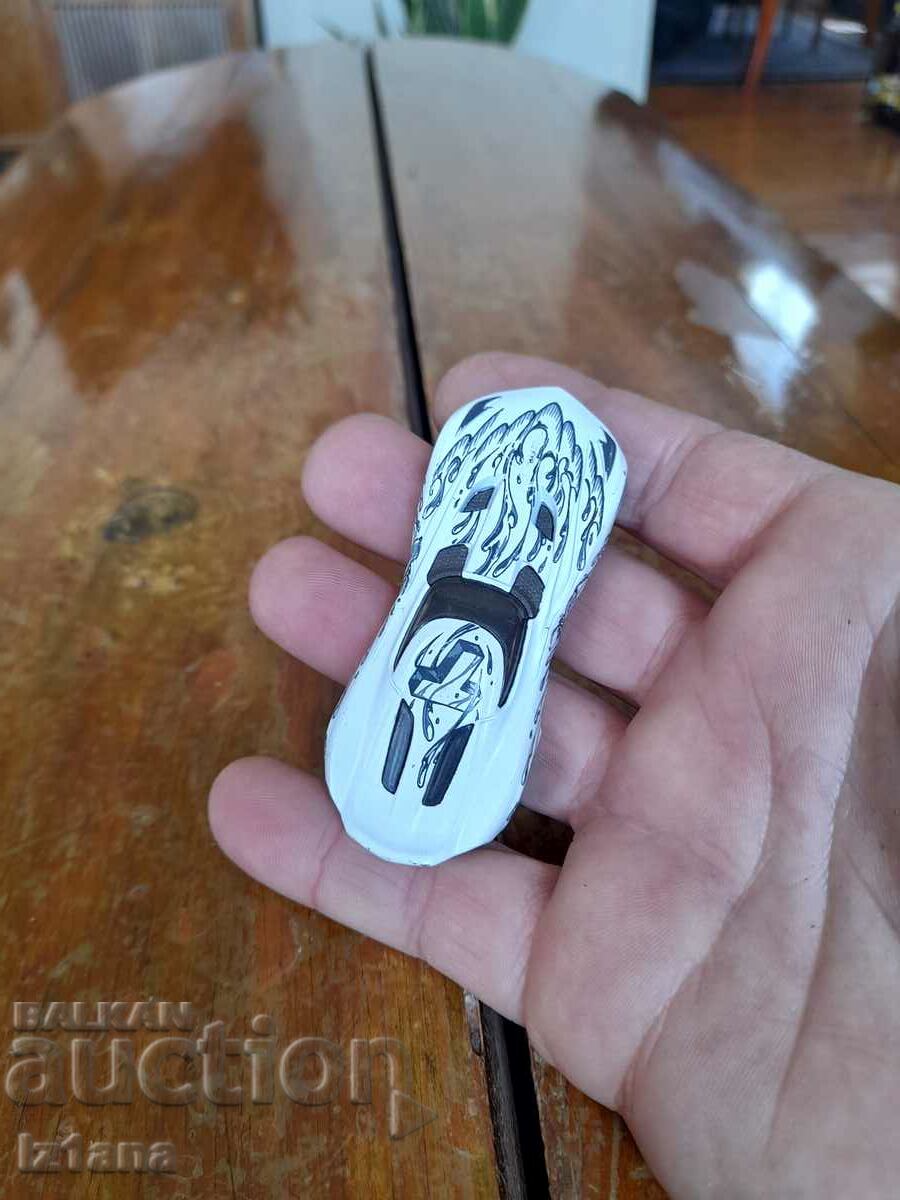 Παλιό αυτοκίνητο, τρόλεϊ - 5 Παλιό αυτοκίνητο, τρόλεϊ - 5