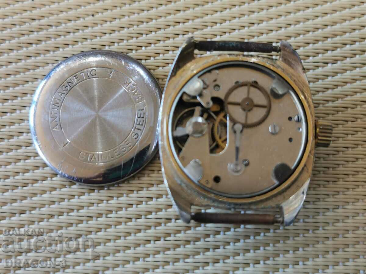 ANKER with price 35.00 BGN | € 17.90 ANKER with price 35.00 BGN | € 17.90