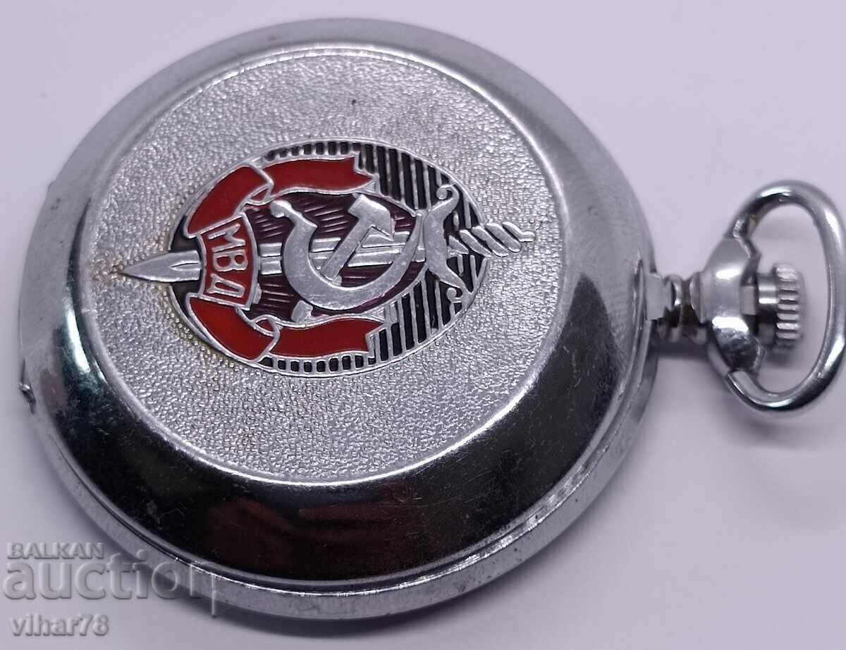 Auction  zipper pocket watch 18 stones