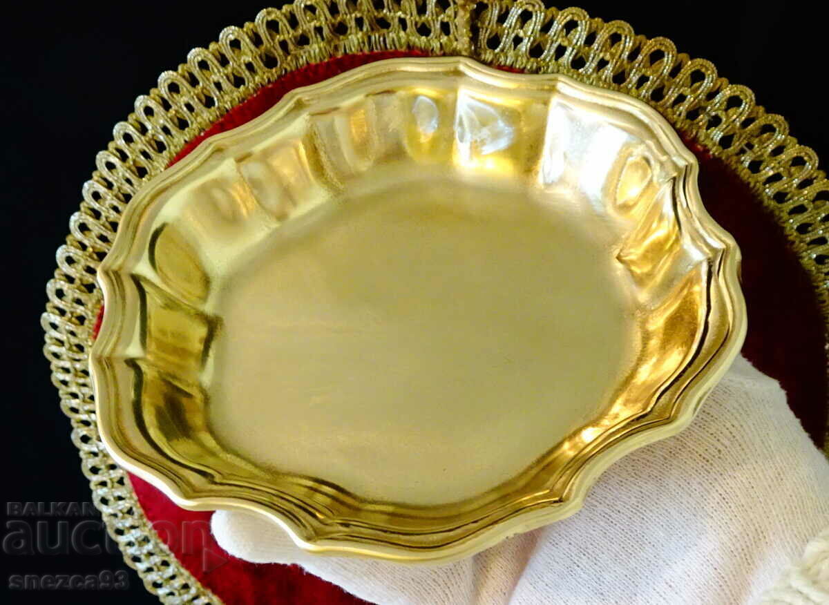 Auction Bronze salad bowl, cup, baroque Auction Bronze salad bowl, cup, baroque