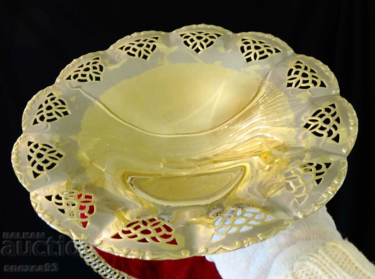 Brass fruit bowl with openwork, silver-plated.