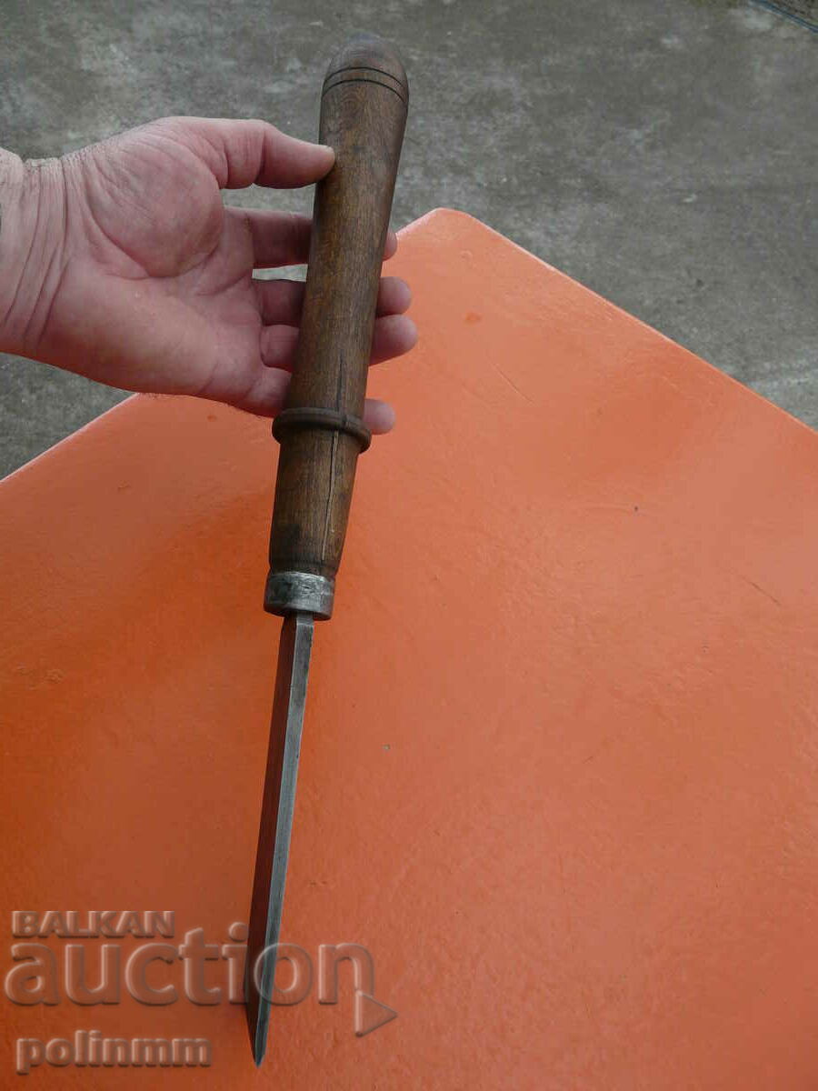 Auction  Old solid GOLDENBERG chisel