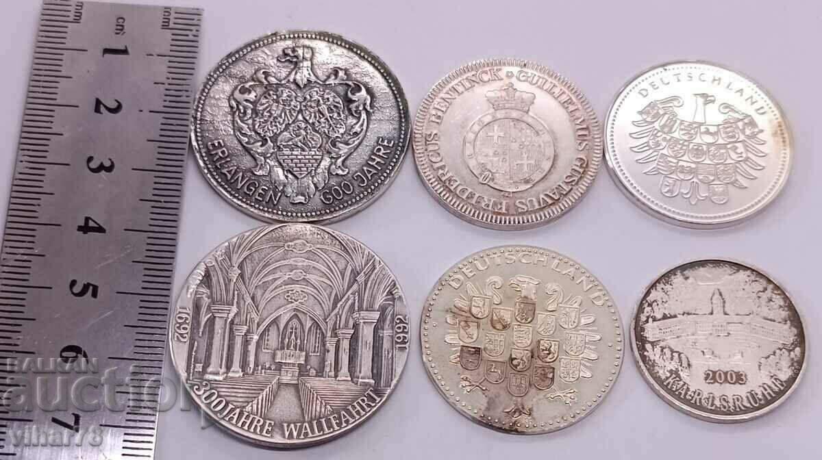 Auction Lot of silver plaques Auction Lot of silver plaques