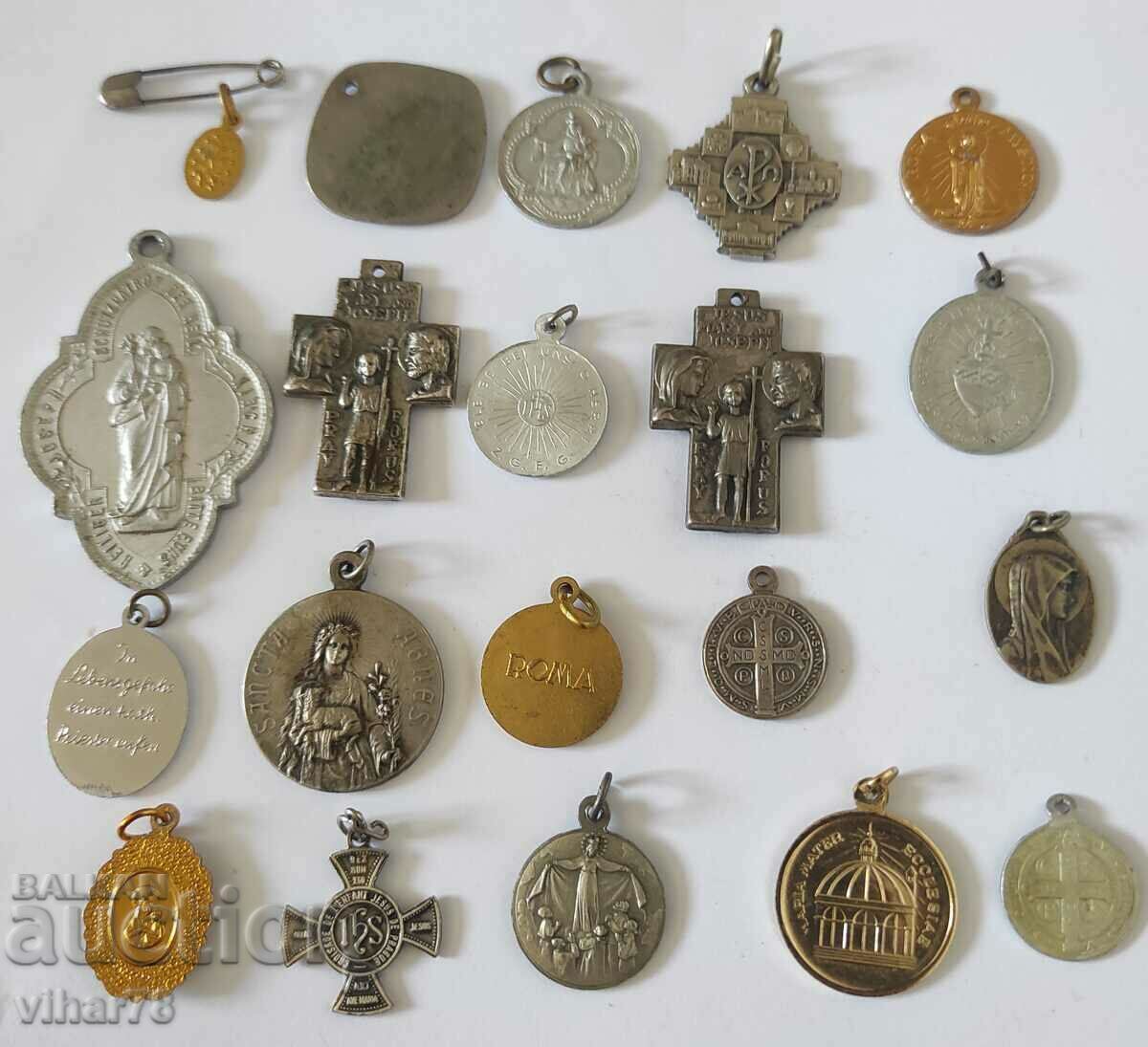 Lot of church pendants-medals