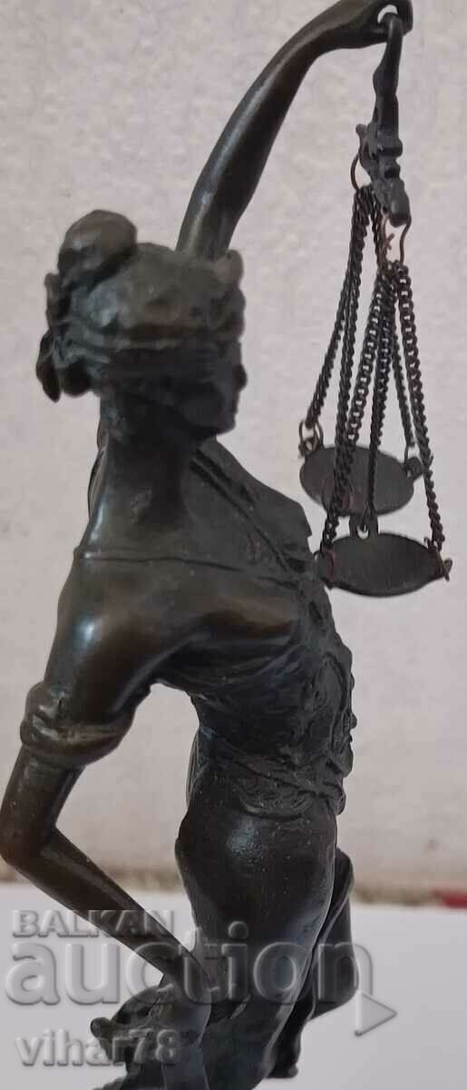 Brass statuette with price 299.99 BGN | € 153.38 Brass statuette with price 299.99 BGN | € 153.38