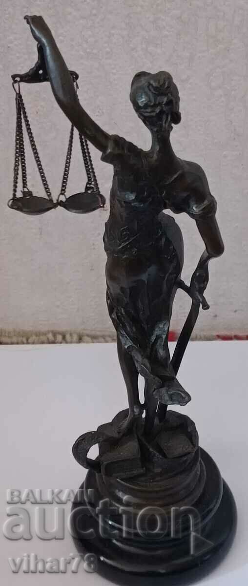 Brass statuette - 5 Brass statuette - 5