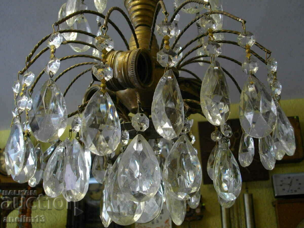 Delivery of OLD CRYSTAL CHANDELIER LAMP Delivery of OLD CRYSTAL CHANDELIER LAMP