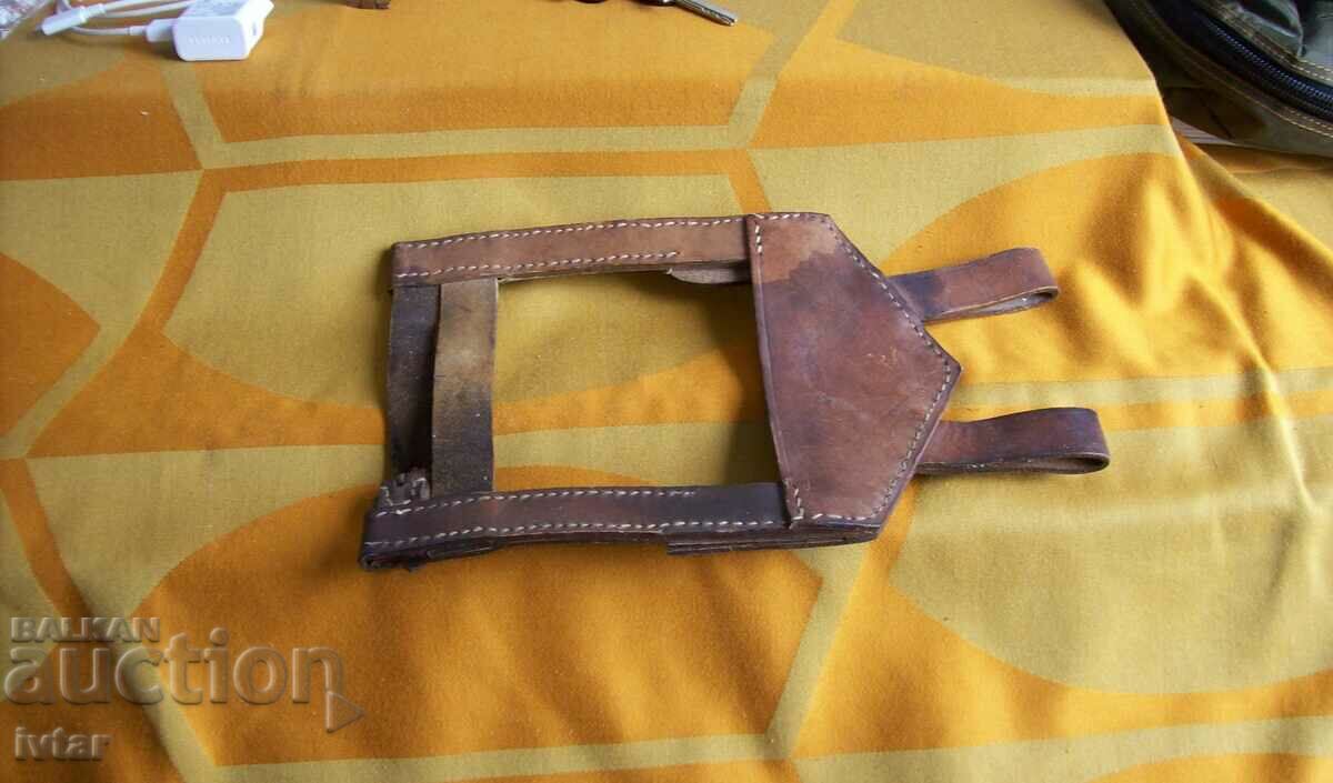 Case, holster for chance tool spade