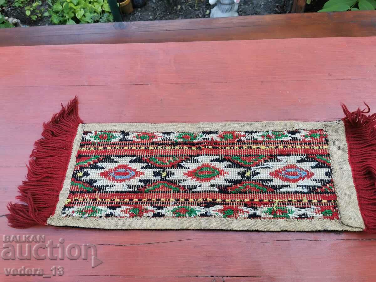 Delivery of BULGARIAN EMBROIDERIES Delivery of BULGARIAN EMBROIDERIES