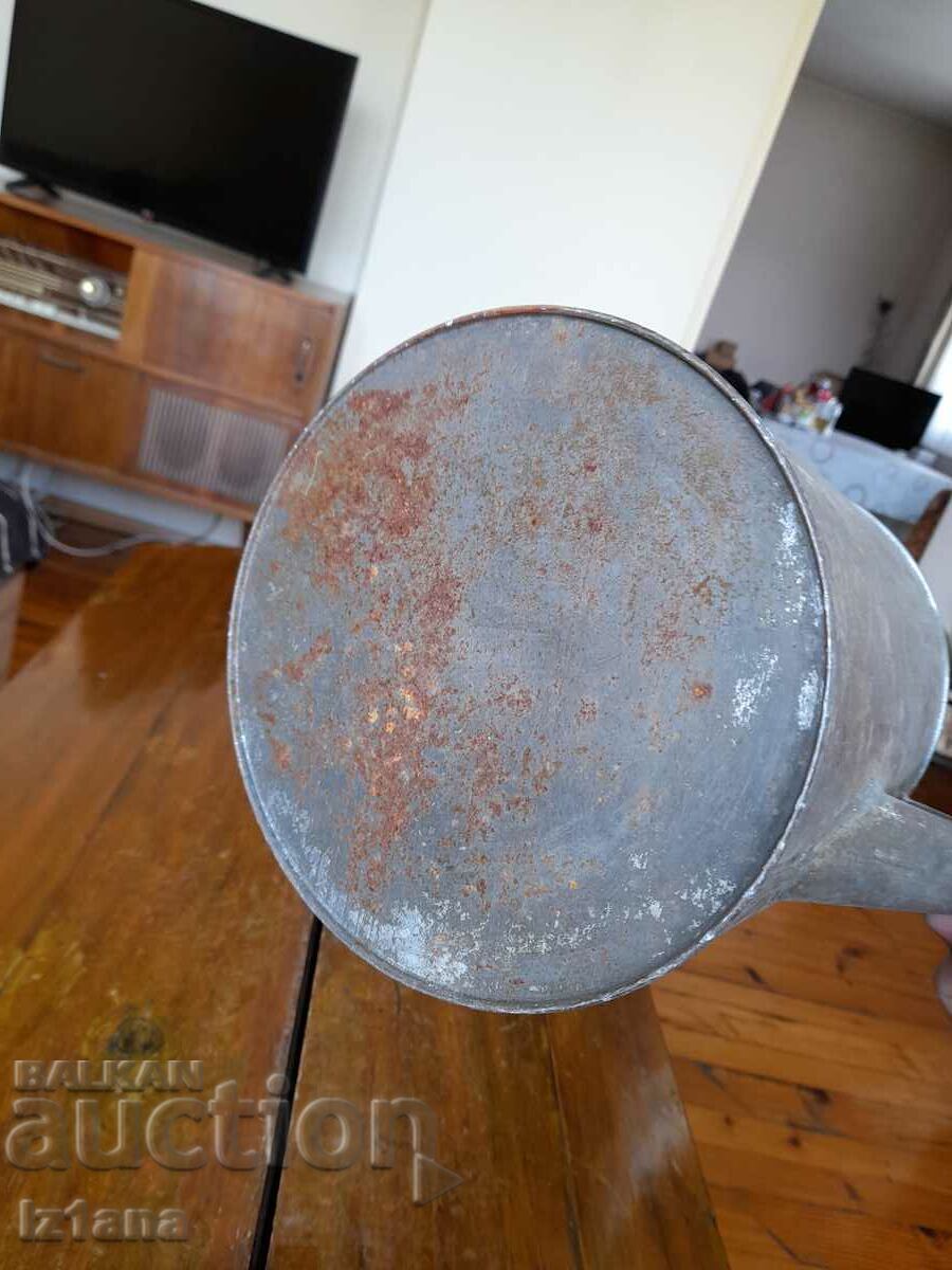 Old metal watering can - 6 Old metal watering can - 6