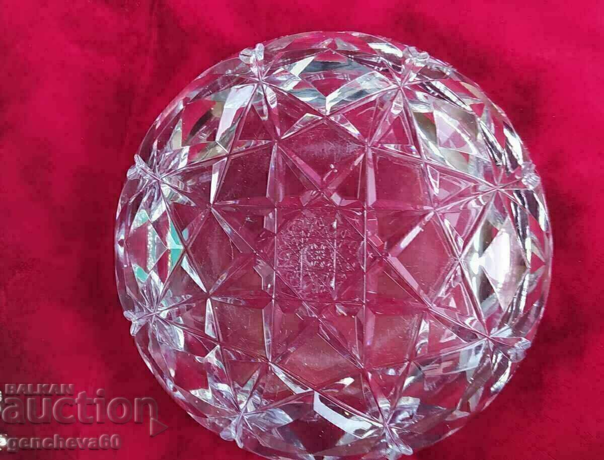 Fructieră din cristal de plumb cu preț € 21.00 | 41.07 BGN
