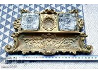 Антична бронзова мастилница