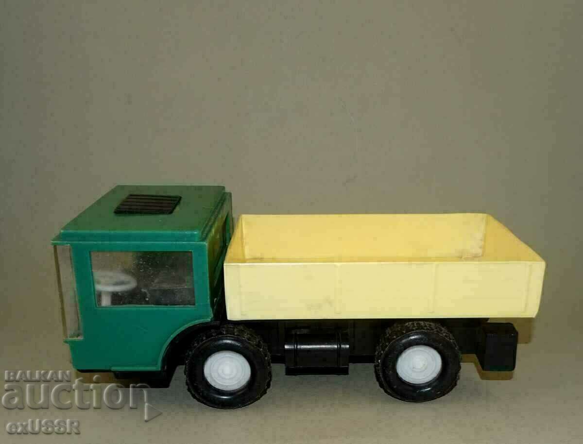Licitație NRB bulgar camion camion jucărie plastic