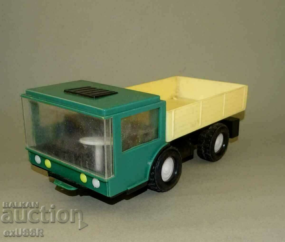 НРБ Български камион камионче играчка пластмасова