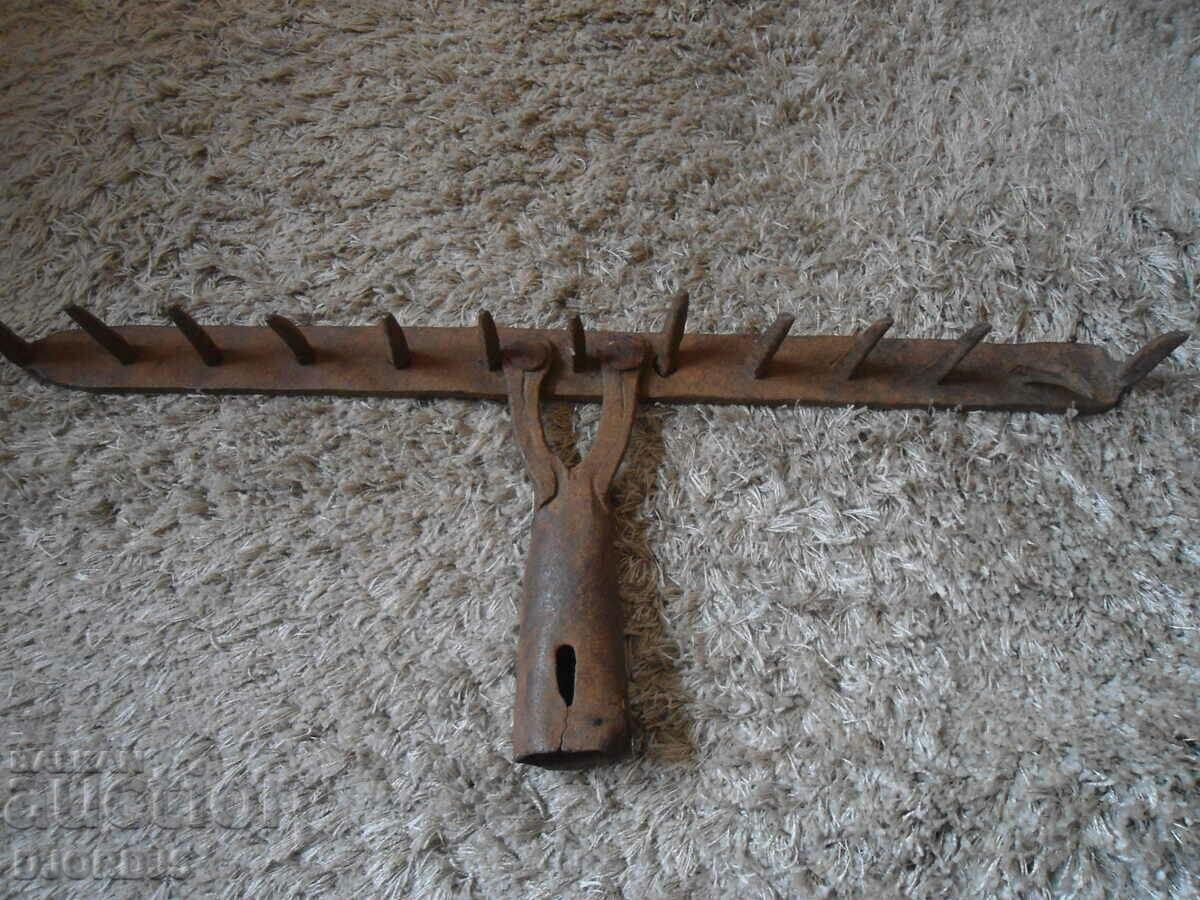 Old forged agricultural tool, darak - 7 Old forged agricultural tool, darak - 7