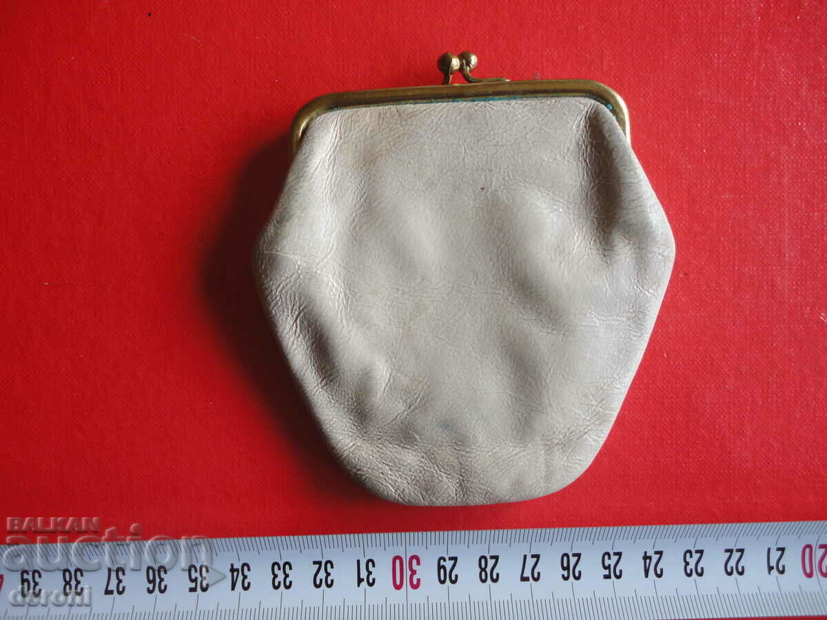 Auction  Vintage purse purse