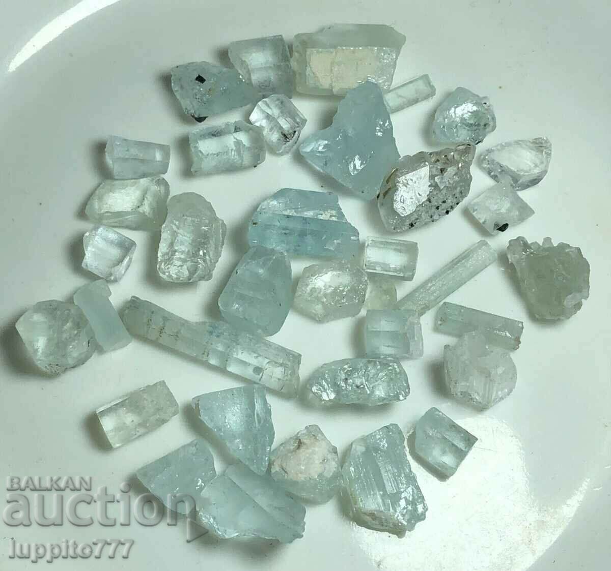 Delivery of natural beryl aquamarine facet quality 42 g - 30 pcs.+ lot Delivery of natural beryl aquamarine facet quality 42 g - 30 pcs.+ lot