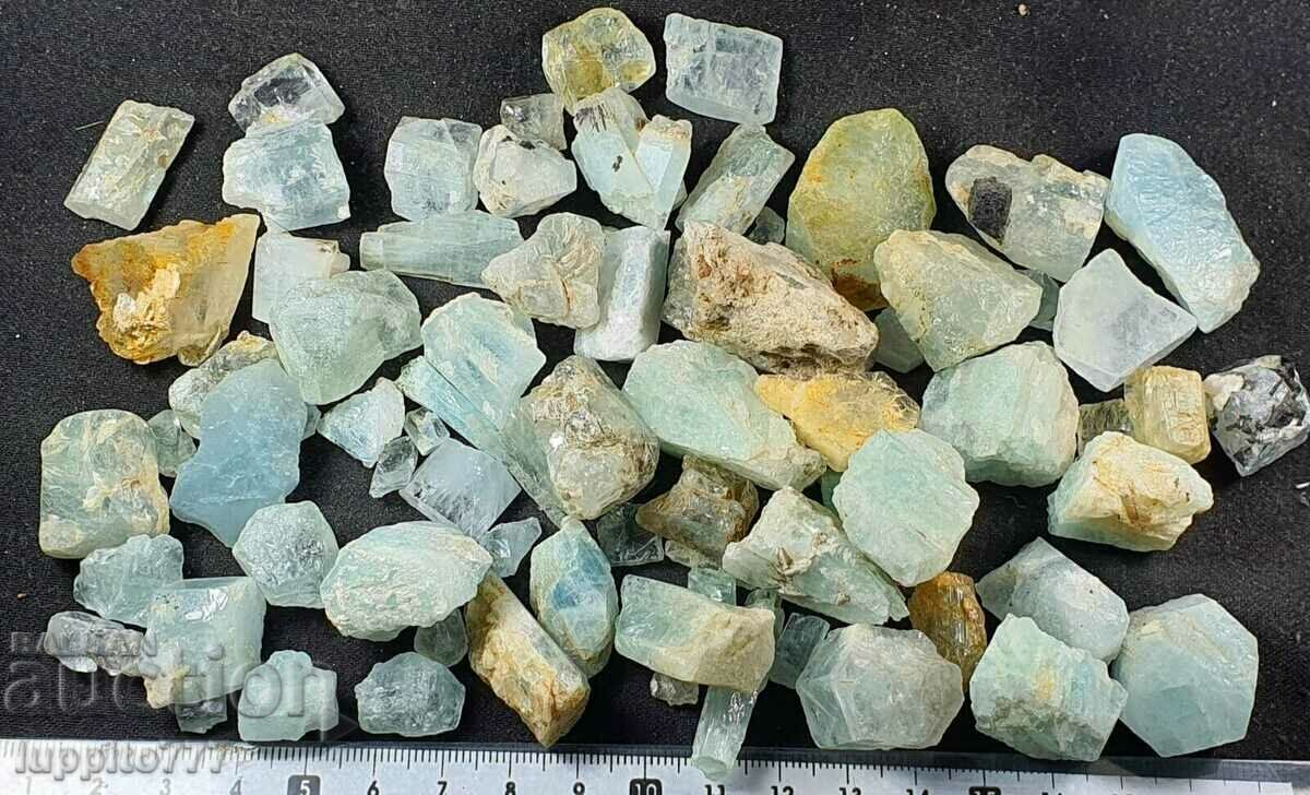 φυσική ακουαμαρίνα βερύλ 370 γραμμάρια - 50 τεμ.+ παρτίδα με τιμή 1755.00 BGN | € 897.32 φυσική ακουαμαρίνα βερύλ 370 γραμμάρια - 50 τεμ.+ παρτίδα με τιμή 1755.00 BGN | € 897.32