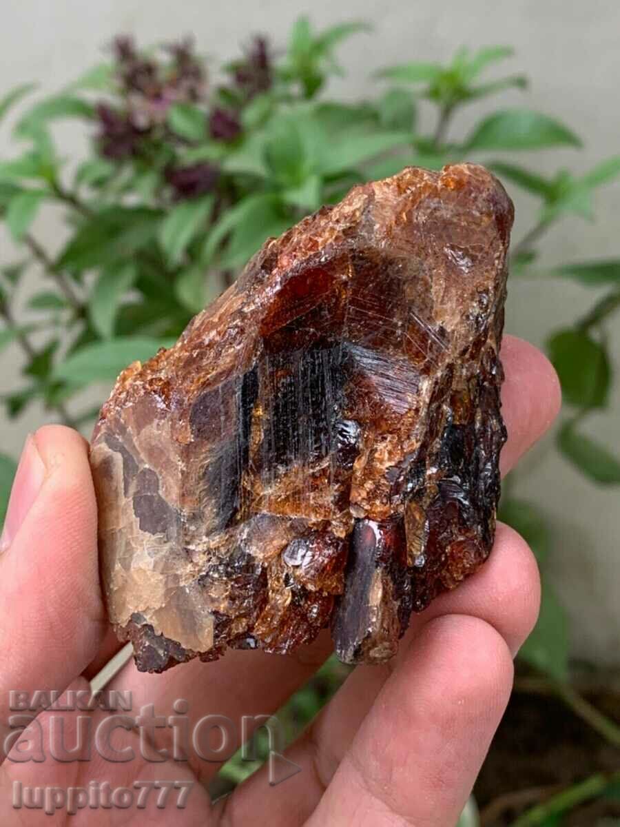 natural garnet hesonite on matrix 164 grams with price 375.00 BGN | € 191.73 natural garnet hesonite on matrix 164 grams with price 375.00 BGN | € 191.73
