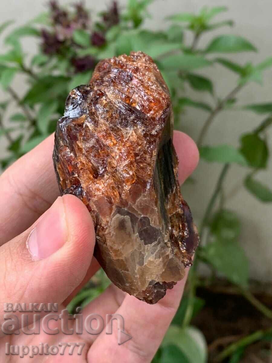 Delivery of natural garnet hesonite on matrix 164 grams Delivery of natural garnet hesonite on matrix 164 grams