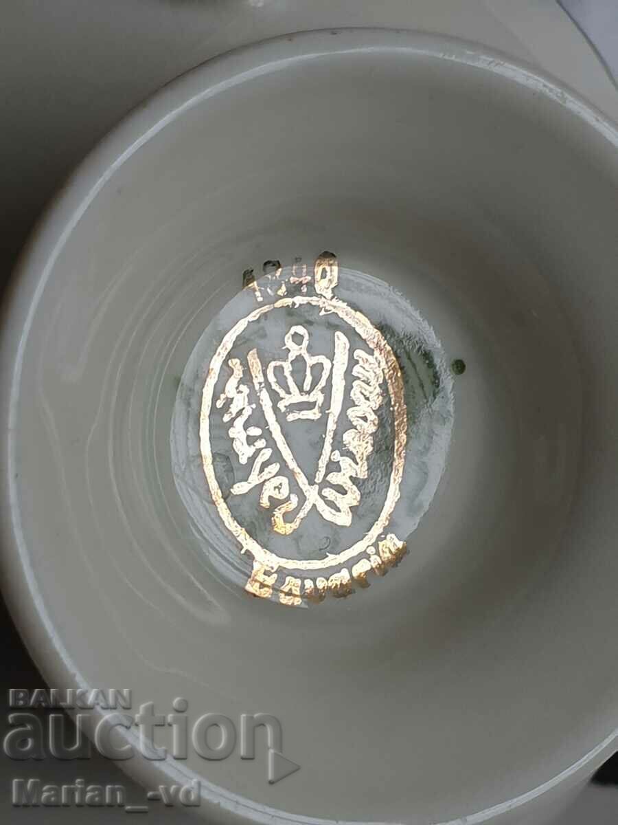 Old gilt porcelain cups with two Bavaria seals - 6 Old gilt porcelain cups with two Bavaria seals - 6