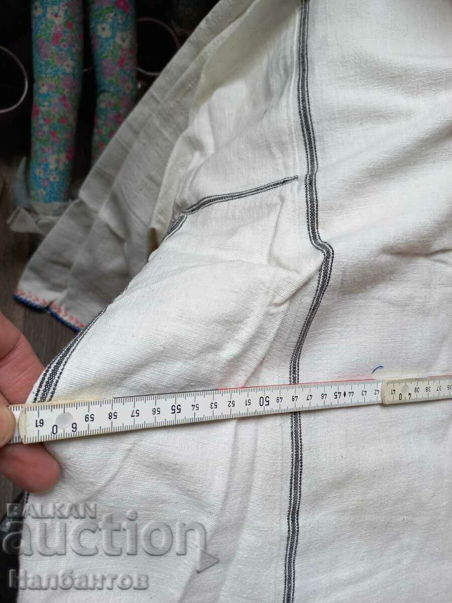 Auction OLD THRACIAN WOMEN'S SHIRT WEAR Auction OLD THRACIAN WOMEN'S SHIRT WEAR