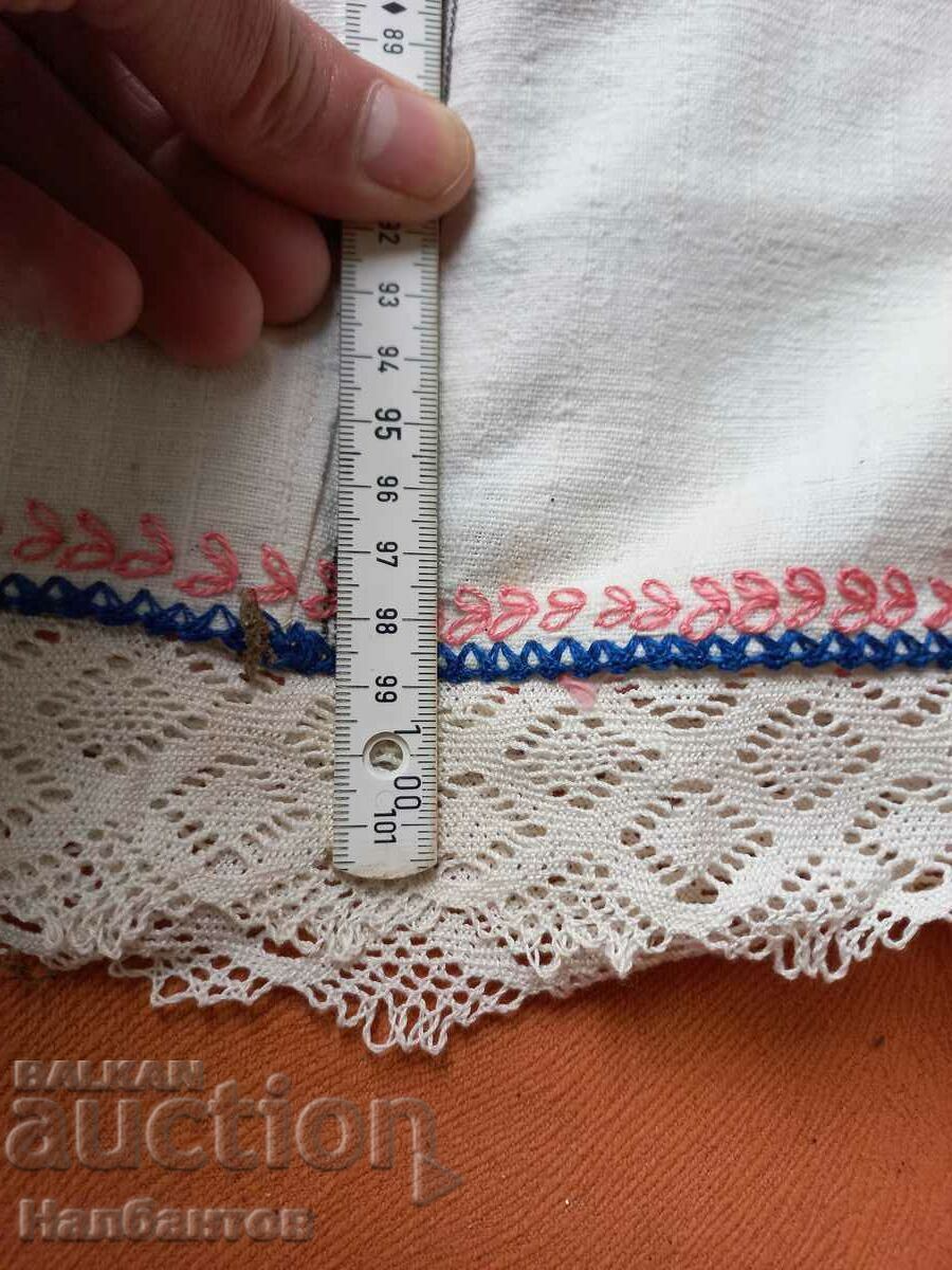 Delivery of OLD THRACIAN WOMEN'S SHIRT WEAR Delivery of OLD THRACIAN WOMEN'S SHIRT WEAR