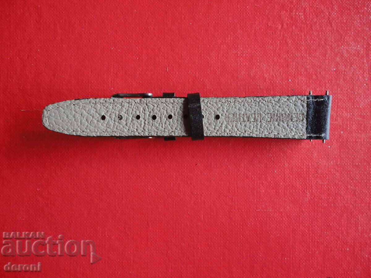 Черна кожена каишка 2 с цена 10.00 лв. | € 5.11 Черна кожена каишка 2 с цена 10.00 лв. | € 5.11