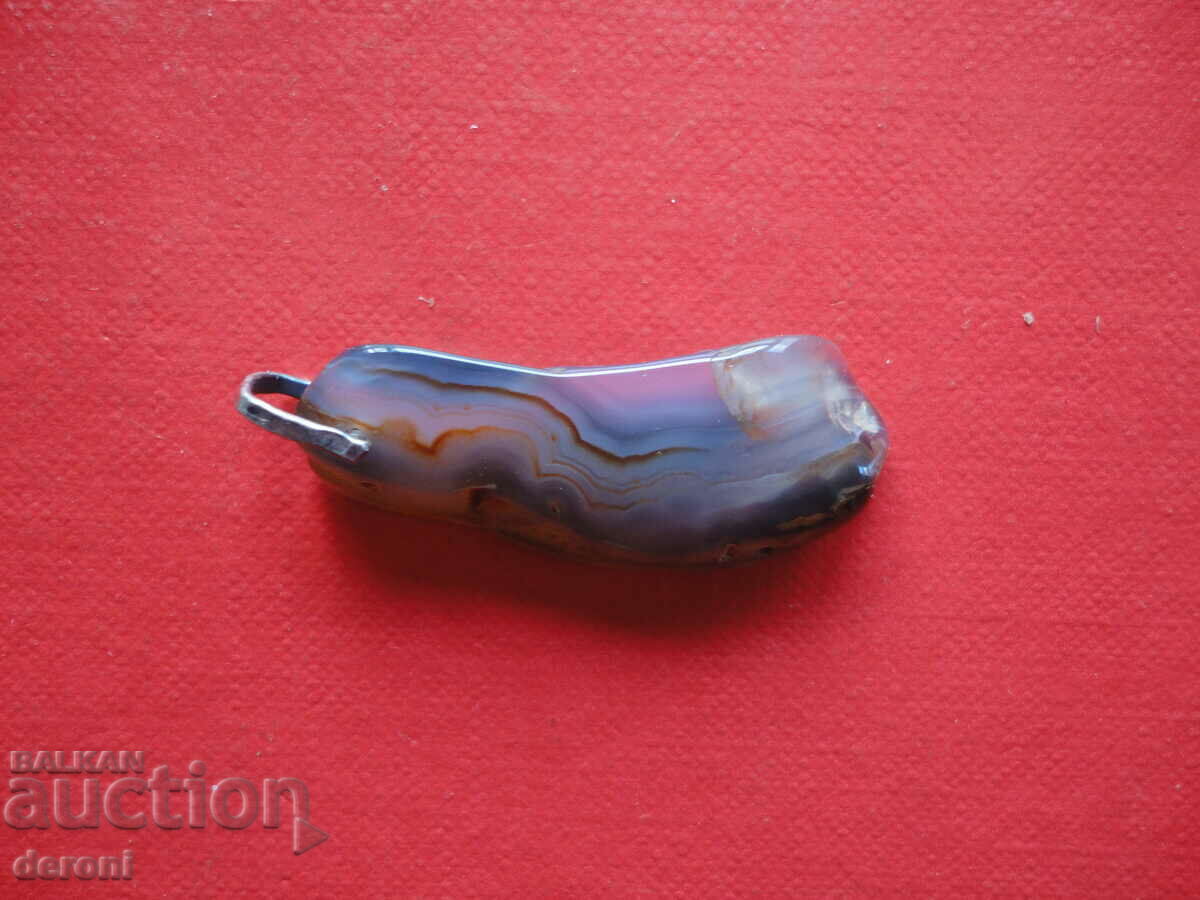 Great locket pendant stone mineral with price 15.00 BGN | € 7.67 Great locket pendant stone mineral with price 15.00 BGN | € 7.67