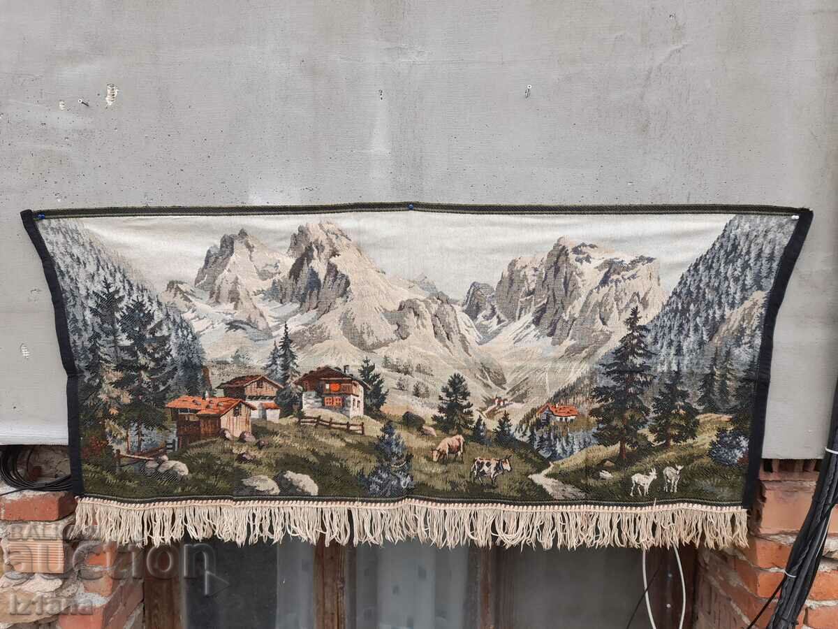 An old hacker, wall cover with price 90.00 BGN | € 46.02 An old hacker, wall cover with price 90.00 BGN | € 46.02