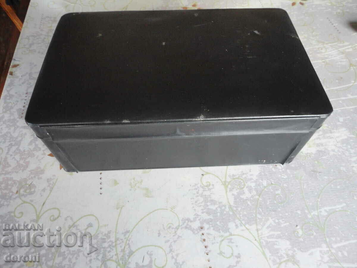 Δημοπρασία Μια υπέροχη ελβετική κοσμηματοθήκη Δημοπρασία Μια υπέροχη ελβετική κοσμηματοθήκη