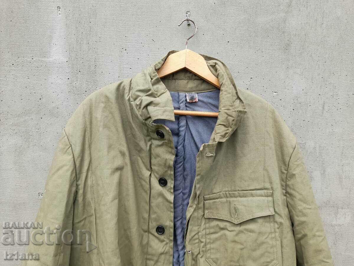 Old waddle with price 25.00 BGN | € 12.78 Old waddle with price 25.00 BGN | € 12.78