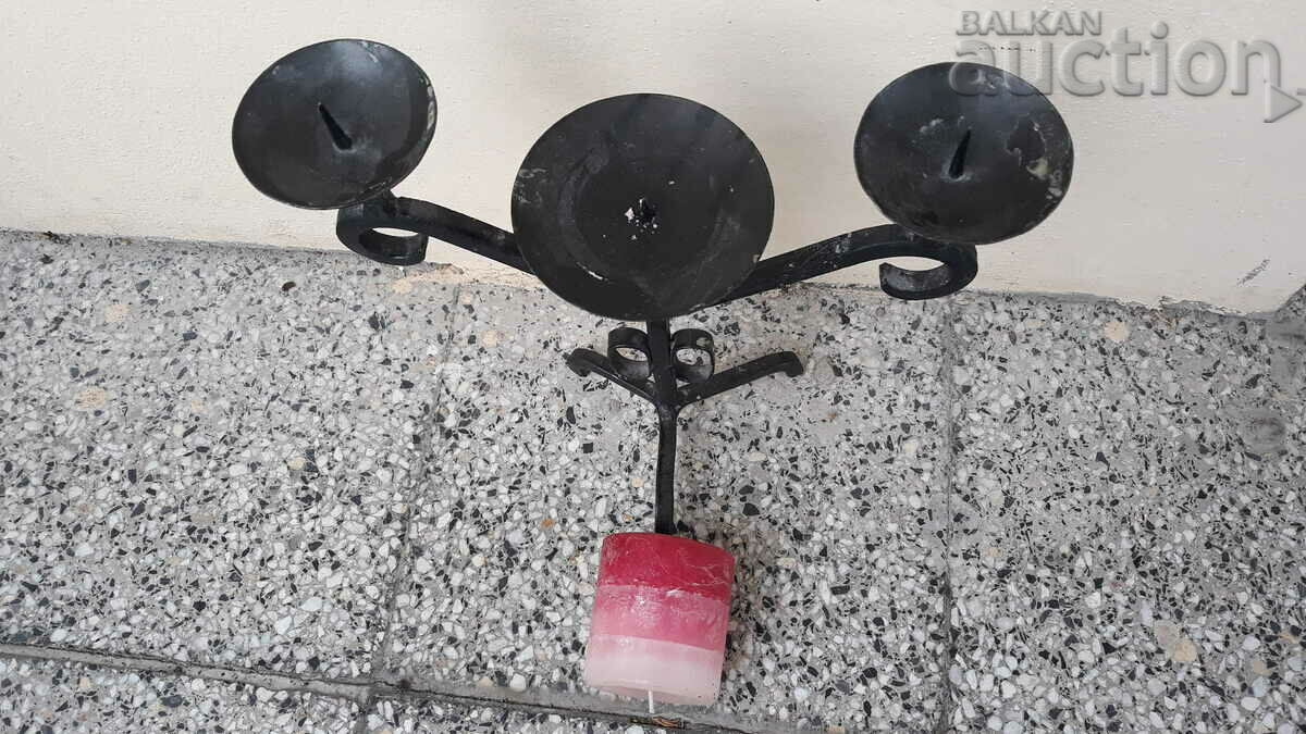 Auction  Antique iron handmade candle holder lamp