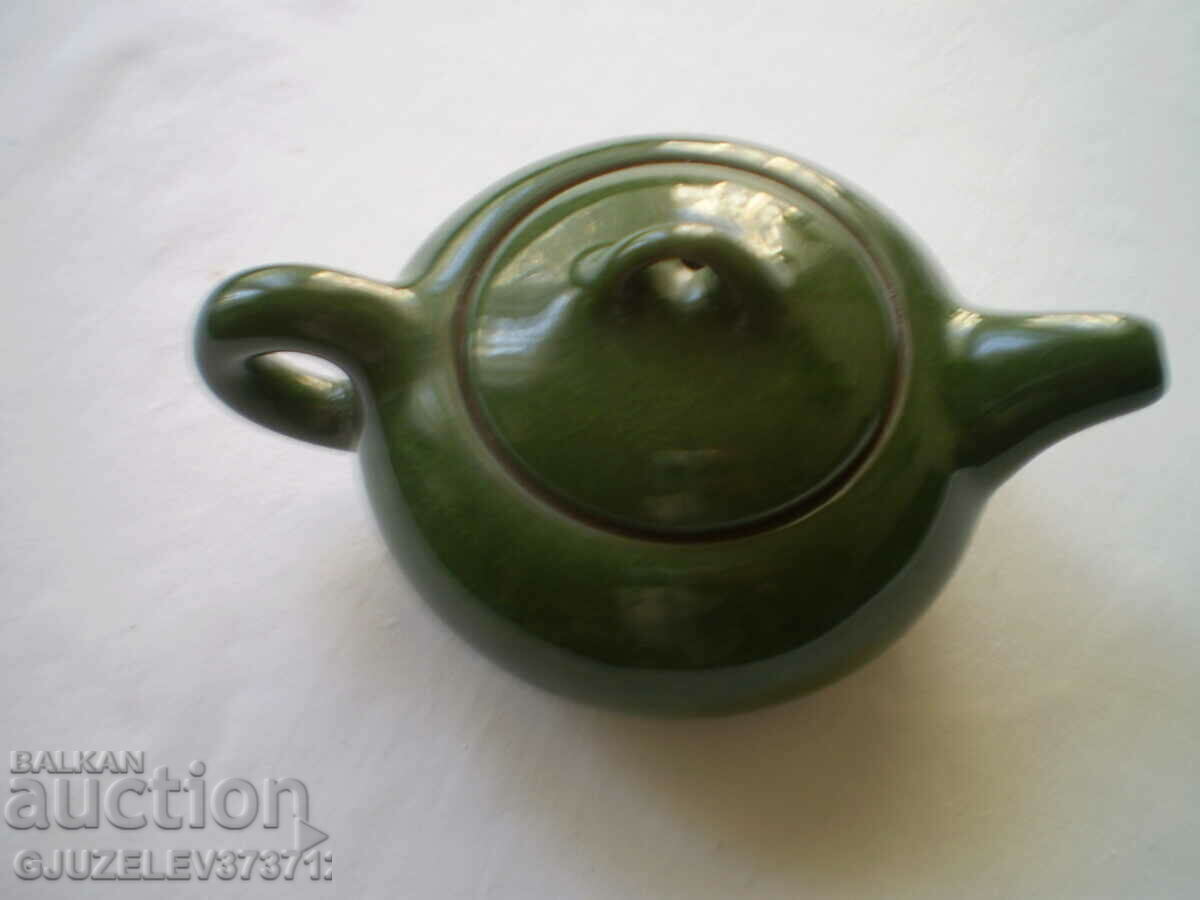 Auction Small Green Ceramic Kettle for one tea Auction Small Green Ceramic Kettle for one tea