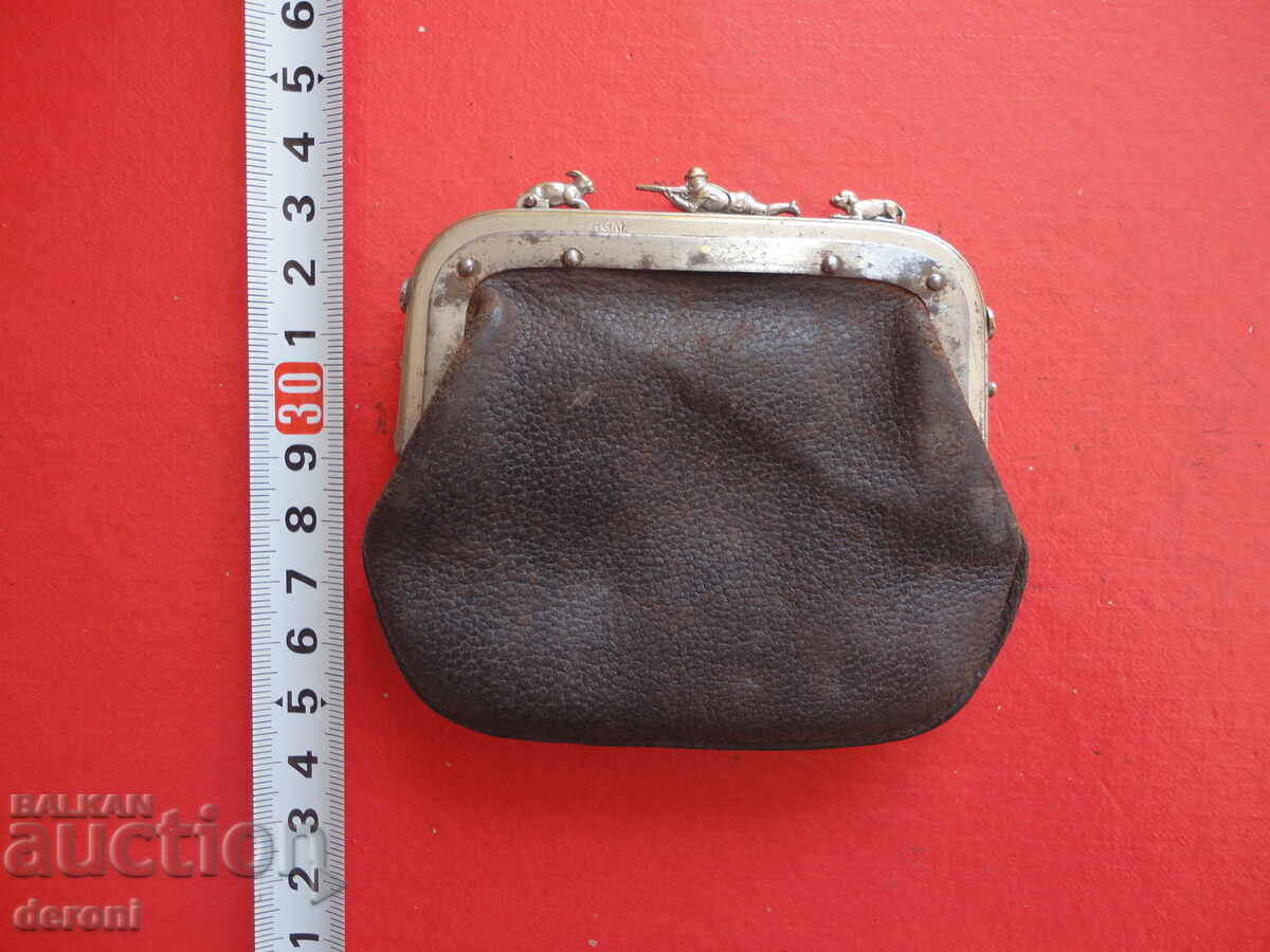 Unique Hunting Leather Purse Purse DRGM 3 Reich with price 260.00 BGN | € 132.94 Unique Hunting Leather Purse Purse DRGM 3 Reich with price 260.00 BGN | € 132.94