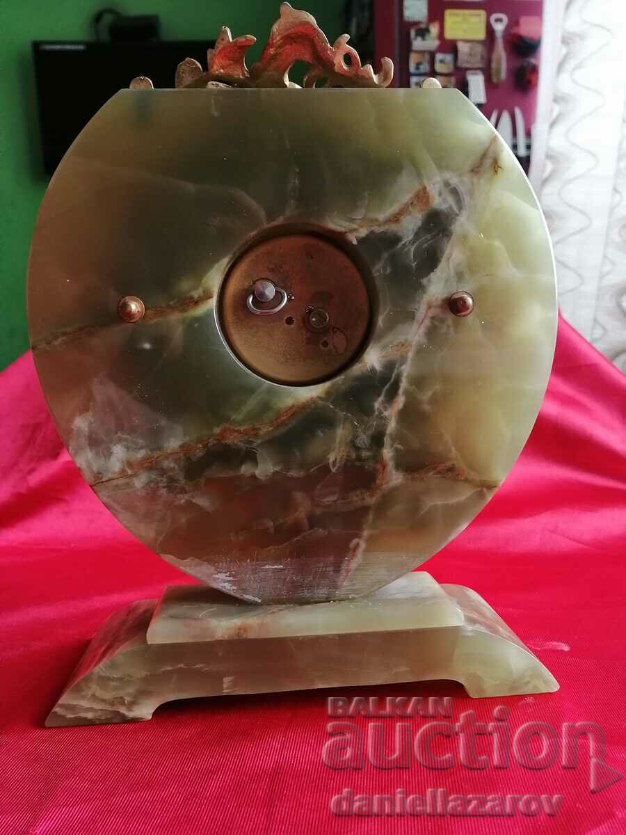 ELSINOR Tabletop Swiss Mechanical Onyx Clock - 5 ELSINOR Tabletop Swiss Mechanical Onyx Clock - 5